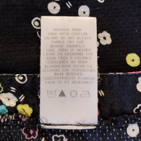 Cherokee Studio Black Floral Back Tie Scrub Top - Picture 13 of 14